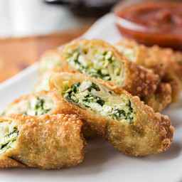 Crispy Garlic Chicken and Spinach Egg Rolls with Gouda Cheese, Served with 