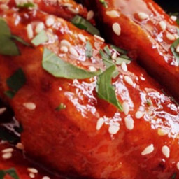 Crispy Honey Sriracha Chicken Wings Recipe
