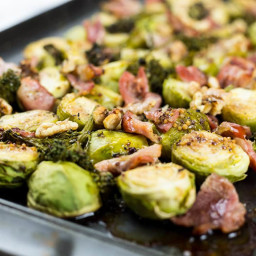 Crispy Roasted Brussels Sprouts with Bacon and Balsalmic