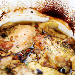 Crock Pot Chicken Thighs with Artichokes and Sun Dried Tomatoes
