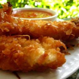 Crunchy Coconut Chicken with Spicy Apricot Sauce