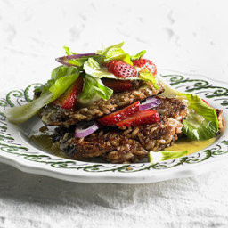 Crunchy Grain Cakes with Strawberry Salad