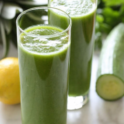 Cucumber, Parsley, Pineapple and Lemon Smoothie