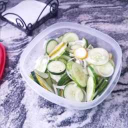 cucumber-salad-with-rice-vinegar-3033295.jpg