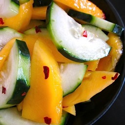 cucumber mango salad