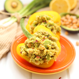 curried-smashed-chickpea-and-avocado-salad-1619783.png