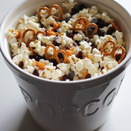 Dairy-Free Popcorn Mix