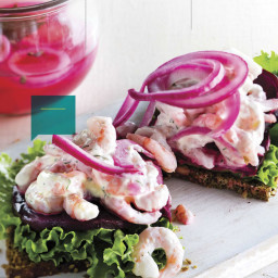 Danish smørrebrød Sandwiches with dilled shrimp and pickled onions