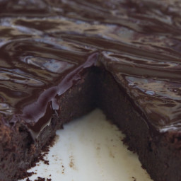 decadent-gluten-free-chocolate-cake-2164962.jpg
