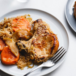 Delicious and Simple Slow Cooker Apple Pork Chops With Sauerkraut