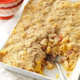 deluxe-baked-macaroni-and-cheese-2284998.jpg