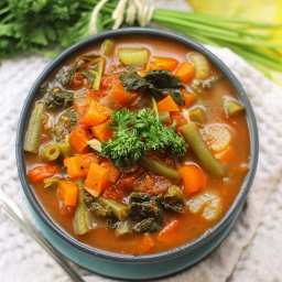 Detox Vegetable Soup {Hearty & Healthy}
