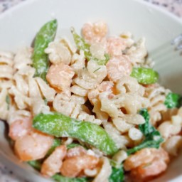 dilled-shrimp-pasta-salad-4.jpg