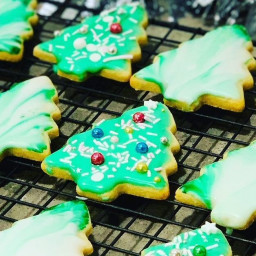 Dipped Christmas Sugar Cookies (with Video!)