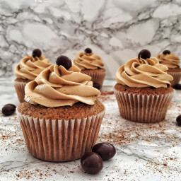 Dirty Chai Cupcakes -- Chai Spiced Cake with Espresso Frosting