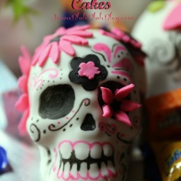 DIY Day of the Dead Candy Stuffed Sugar Skull Cakes