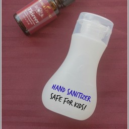DIY (non-toxic) Hand Sanitizer with EOs