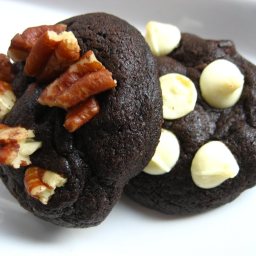 double-chocolate-chip-cookies-with--5.jpg