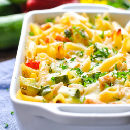 Dump and Bake Summer Pasta with Corn, Zucchini, Tomatoes and Chicken