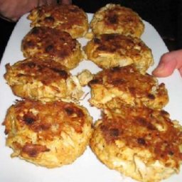 dungeness-crab-cakes-2.jpg