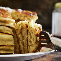 Easiest Fluffy Buttermilk Pancakes