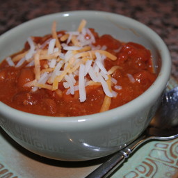 easy-3-can-beef-chili-with-beans.jpg