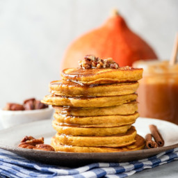 Easy & Delicious Pumpkin Pancakes