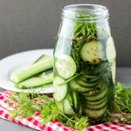 Easy and Delicious Homemade Kosher Dill Refrigerator Pickles