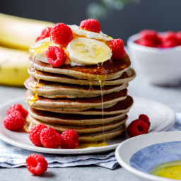 easy-and-healthy-banana-oat-pancakes-2194272.jpg