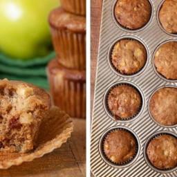 Easy Apple Muffins Recipe (Ready in 30 Minutes!)