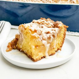 Easy Apple Pie Coffee Cake (Cake Mix Recipe)