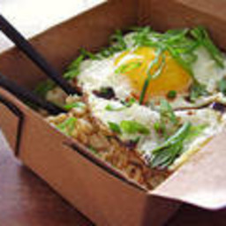 Easy Asian-Style Rice with Egg