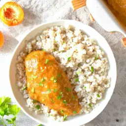 Easy Baked Apricot Chicken