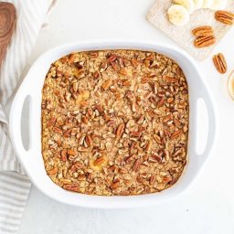 Easy Baked Oatmeal + 22 Recipes