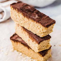 Easy Chickpea Protein Bars