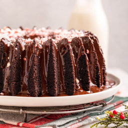 Easy Chocolate Peppermint Cake