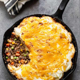 Easy Cottage Pie made with a mixture of ground beef, ground sausage, and mi