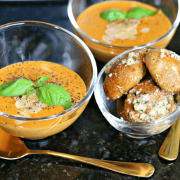 Easy Creamy Keto Tomato Soup Recipe [+VIDEO]