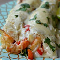Easy Creamy Shrimp Enchiladas