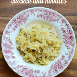 Easy Crock Pot Chicken and Noodles