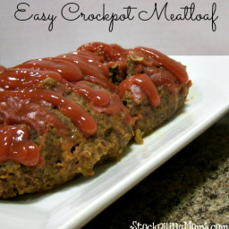 Easy Crockpot Meatloaf