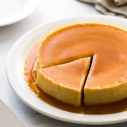 Easy Flan Recipe {Only 5 Ingredients!}