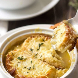 Easy French Onion Soup Recipe (Seriously, The Only Recipe You Need!)