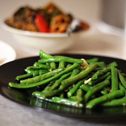 Easy Green Bean Sauté With Garlic (With Variations)