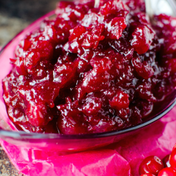 Easy Homemade Cranberry Sauce