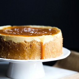 Easy Instant Pot Salted Caramel Cheesecake Recipe 