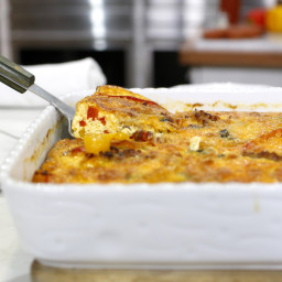 Easy Italian Sausage and Peppers Breakfast Casserole