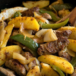 easy-italian-sausage-and-potato-skillet-1763205.jpg