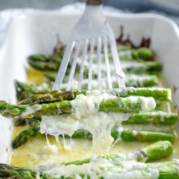 Easy Keto Cheesy Roasted Asparagus