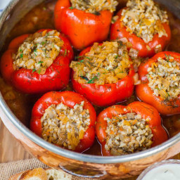 Easy Meat & Rice Stuffed Peppers (video)